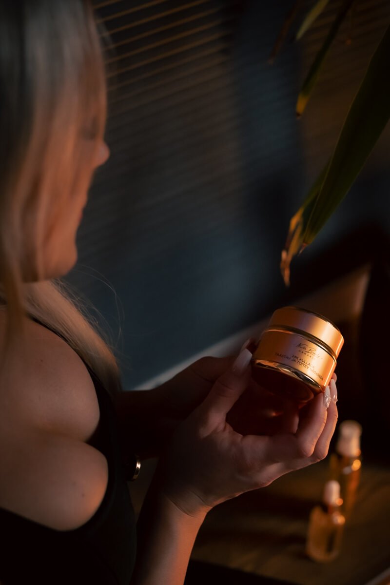 Restoring and Nourishing Face Cream with 24K Gold, 50ml - Image 3